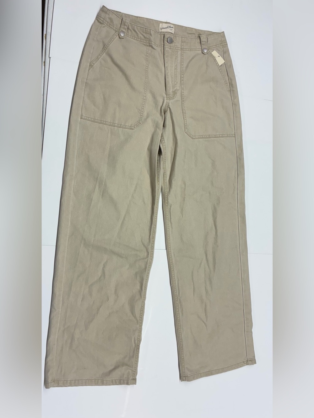 NEW Universal Thread Women’s Cargo Style Pants